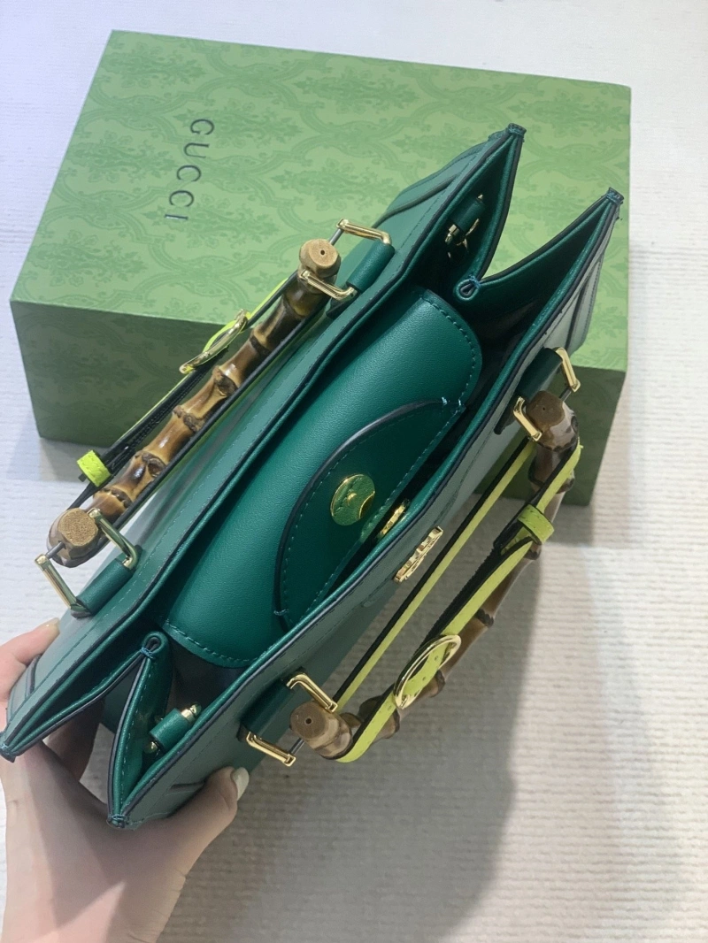 Gvc*1 top handle bags 4189a-0114