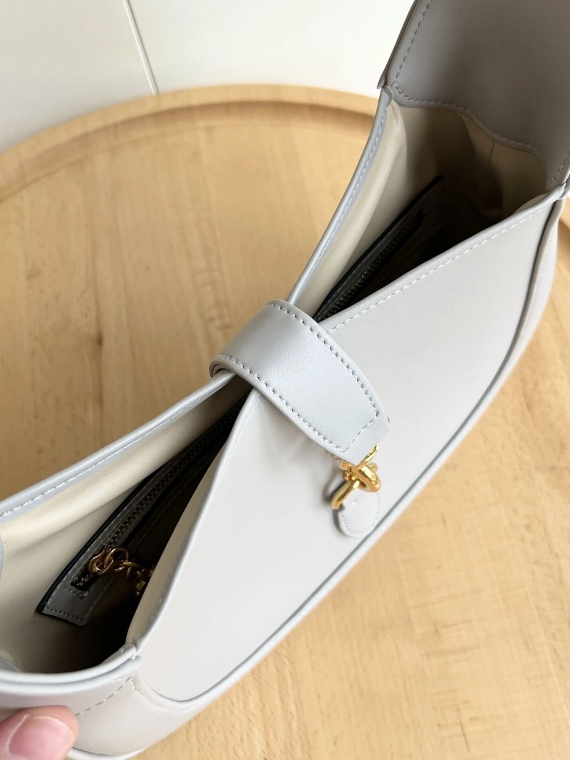 Gvc*1 top handle bags 4189a-0148