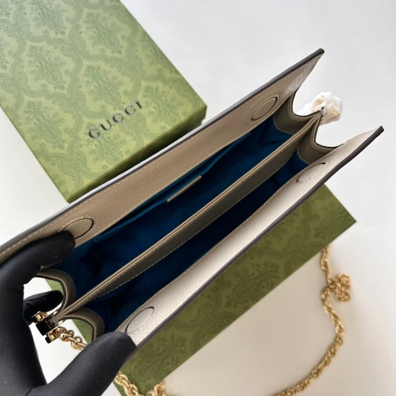 Gvc*1 clutch bags 4189a-0289