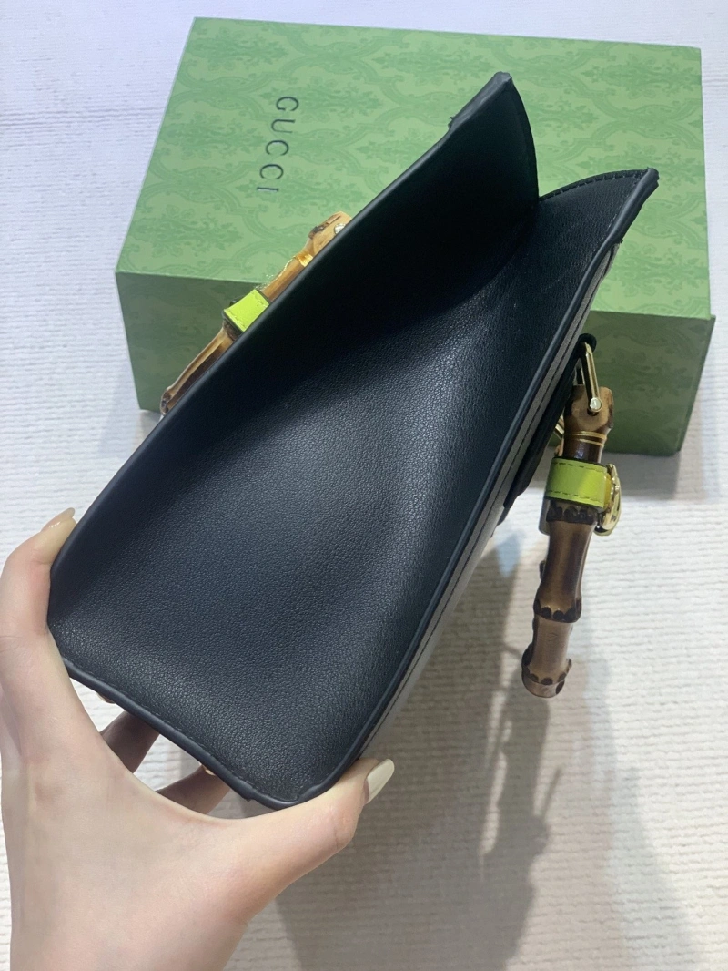 Gvc*1 top handle bags 4189a-0320