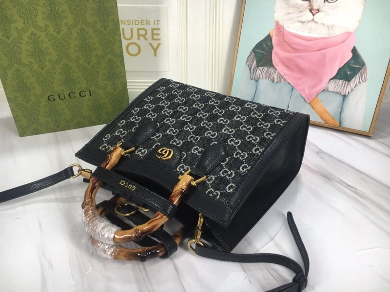 Gvc*1 top handle bags 4189a-0340