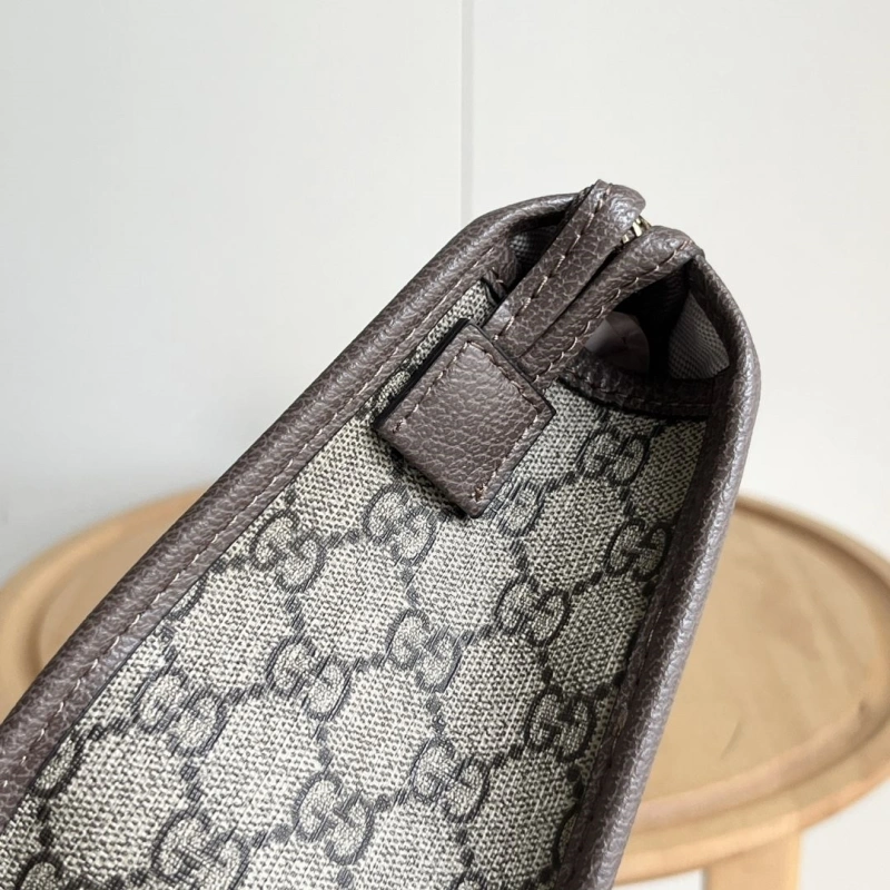 Gvc*1 clutch bags 4189a-0388