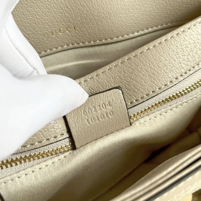 Gvc*1 satchel bags 4189a-0464