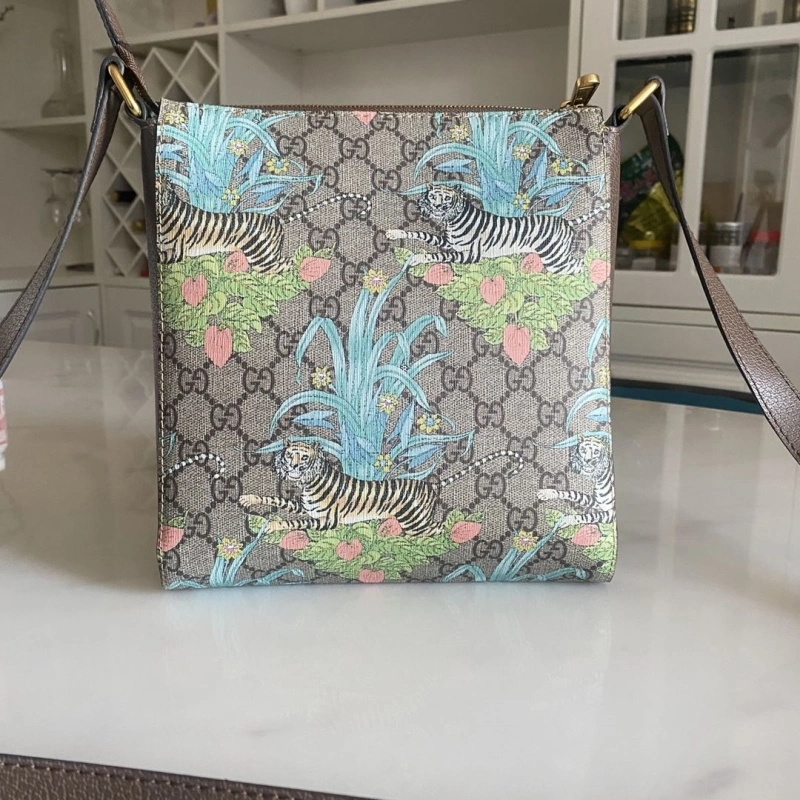 Gvc*1 satchel bags 4189a-0590