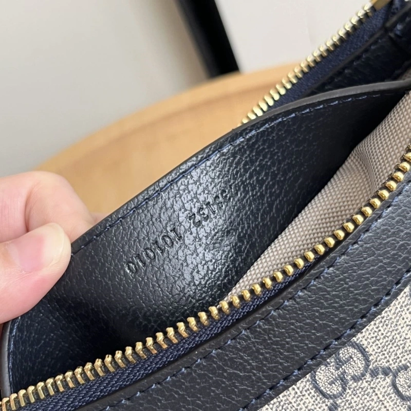 Gvc*1 top handle bags 4189a-0610