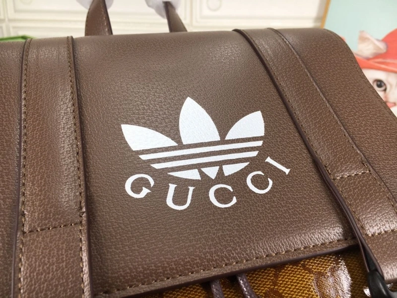 Gvc*1 backpacks 4189a-0954