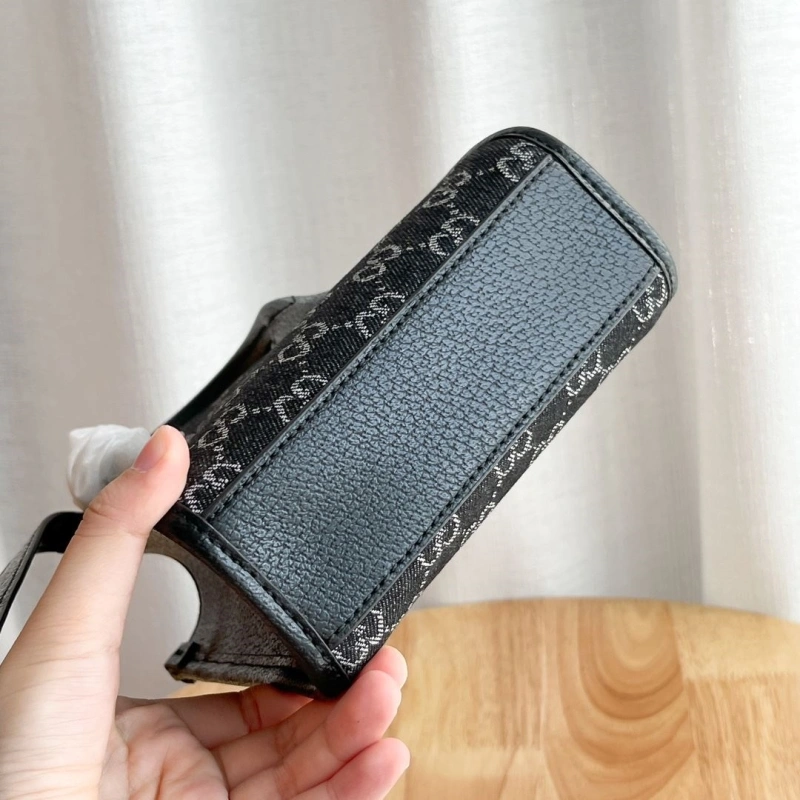 Gvc*1 top handle bags 4189a-1126
