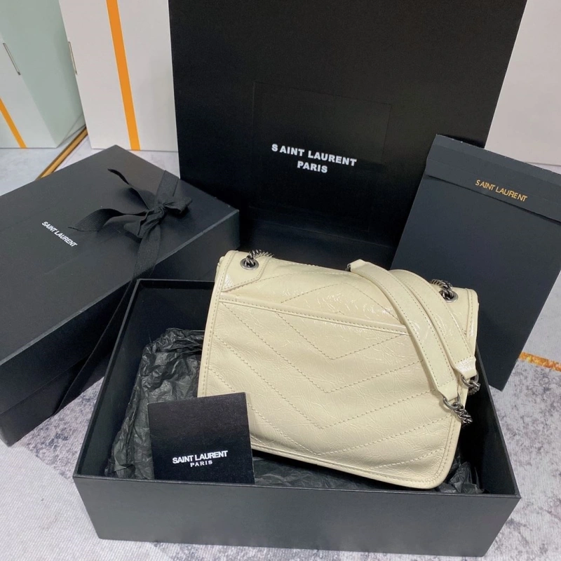 Y51 top handle bags 4191c-0006