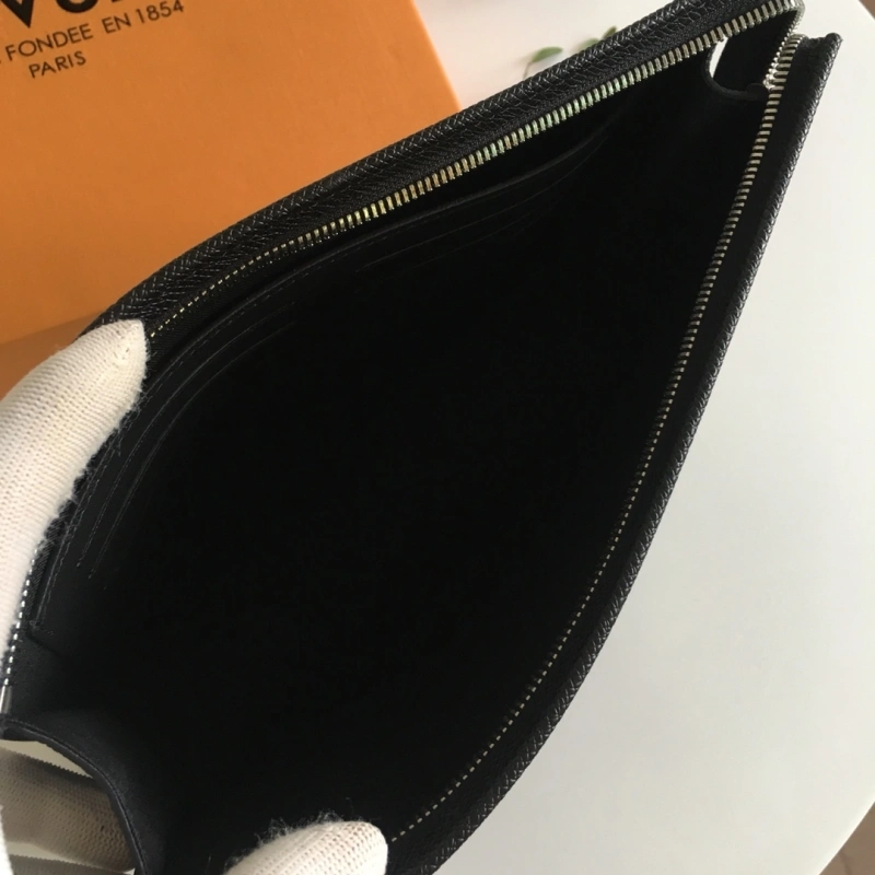 LV Clutch Bags 4192A-0003