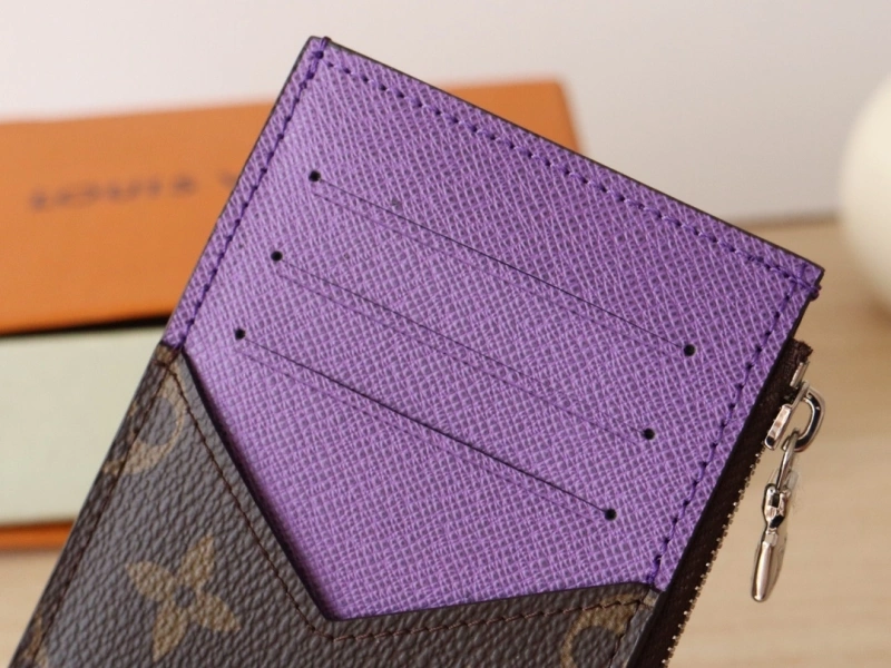 LV Wallets 4192A-0034