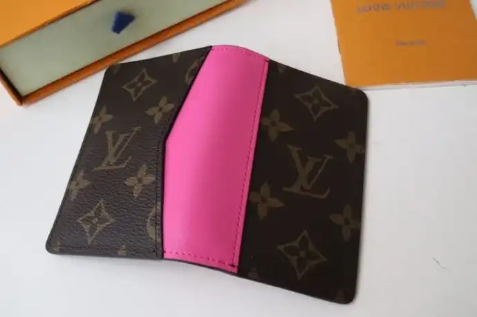 LV Wallets 4192D-0041