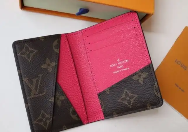 LV Wallets 4192D-0041