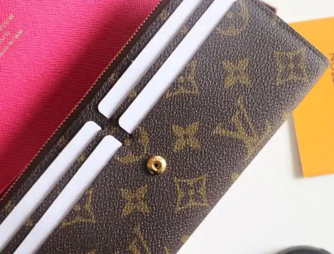 LV Wallets 4192D-0110