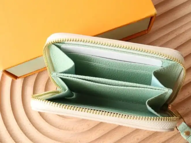LV Wallets 4192D-0147