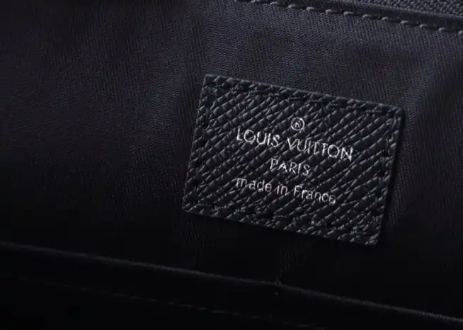 LV Clutch Bags 4192F-0075