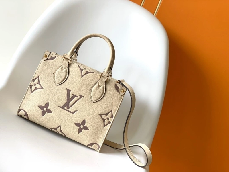 LV Shopping Bags 4194A-0095