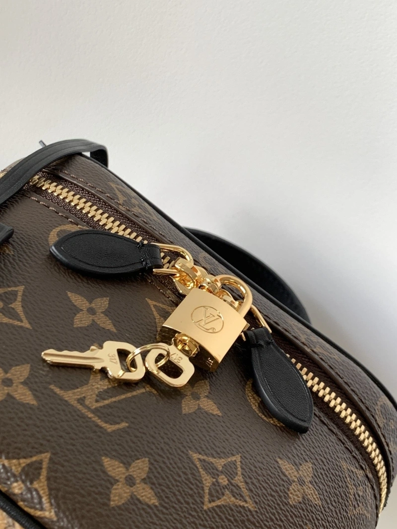 LV Cosmetic Bags 4194A-0098