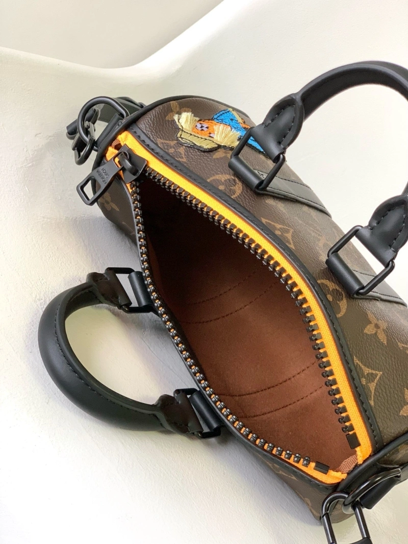 LV Travel Bags 4194A-0162