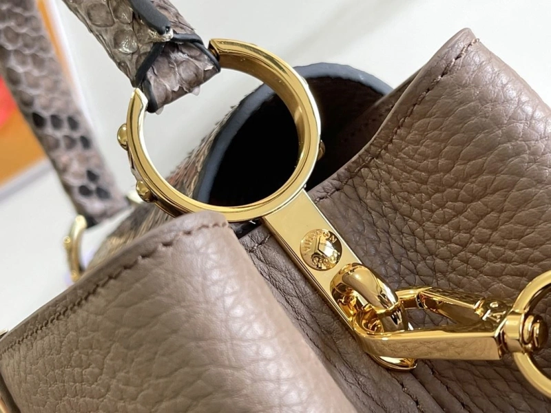 LV Capucines Bags 4194A-0259