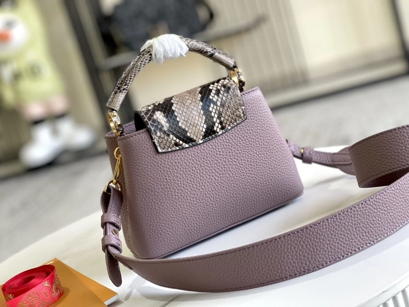 LV Capucines Bags 4194A-0262