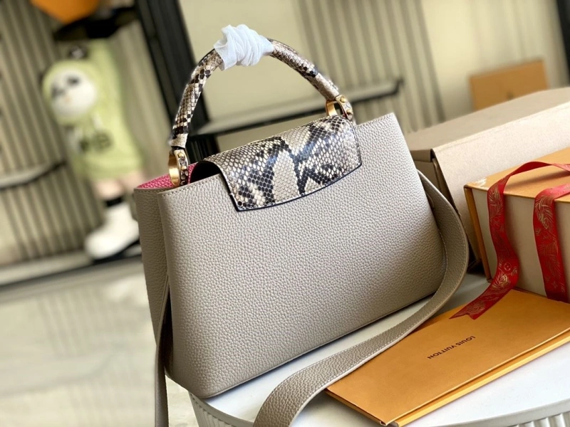 LV Capucines Bags 4194A-0265