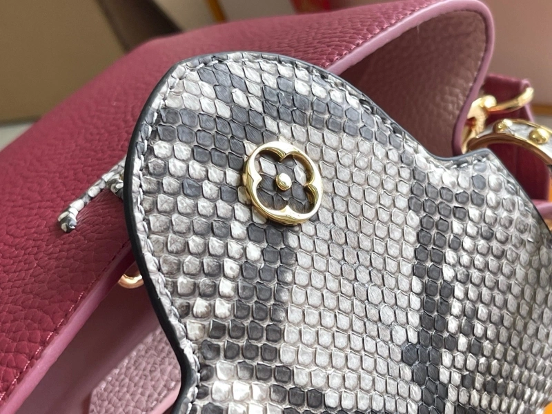 LV Capucines Bags 4194A-0273