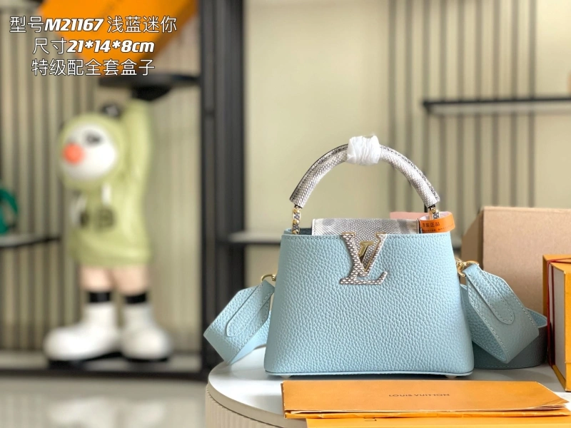 LV Capucines Bags 4194A-0277
