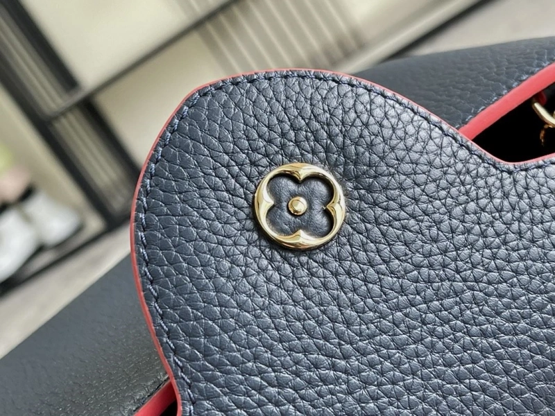 LV Capucines Bags 4194A-0284