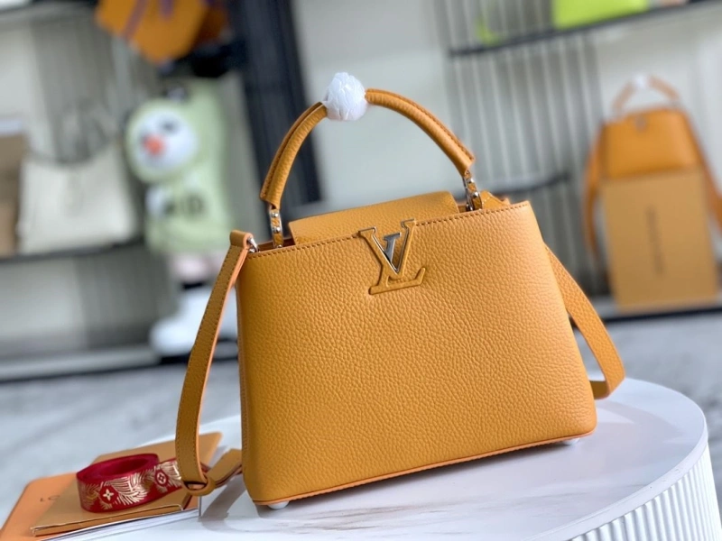 LV Capucines Bags 4194A-0289
