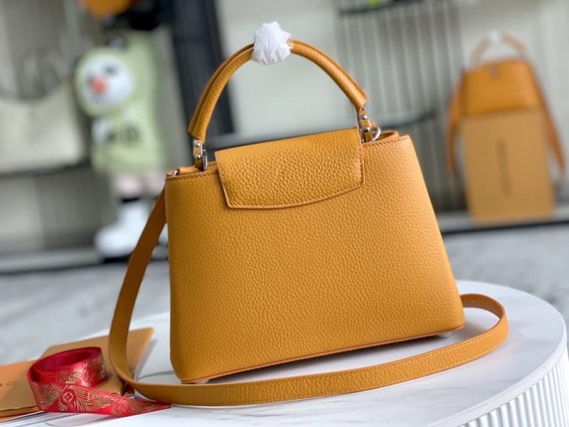 LV Capucines Bags 4194A-0289
