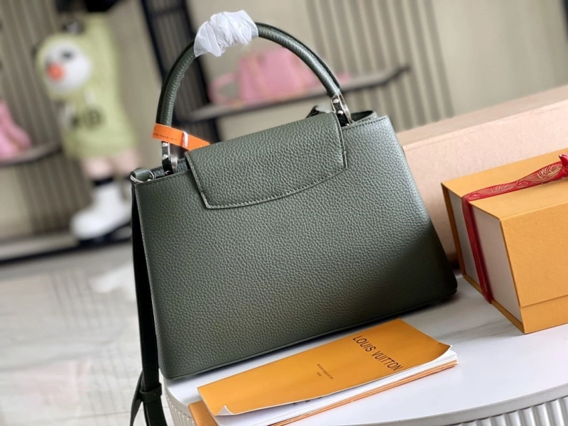 LV Capucines Bags 4194A-0293