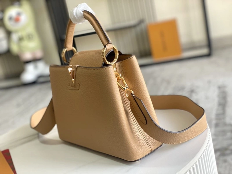 LV Capucines Bags 4194A-0294