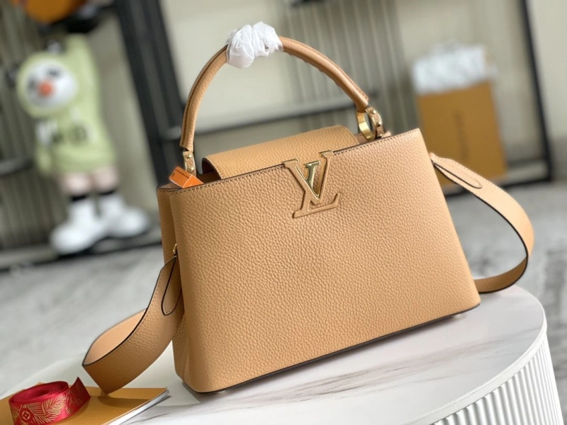 LV Capucines Bags 4194A-0295
