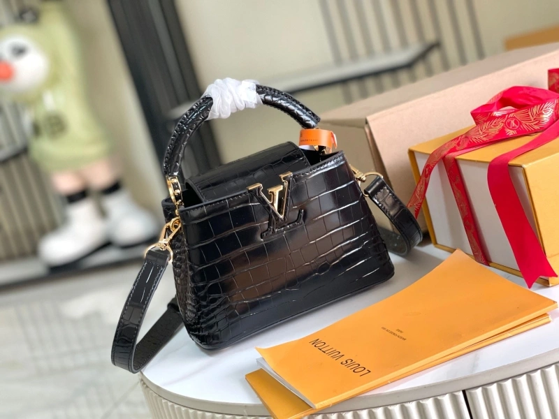 LV Capucines Bags 4194A-0311