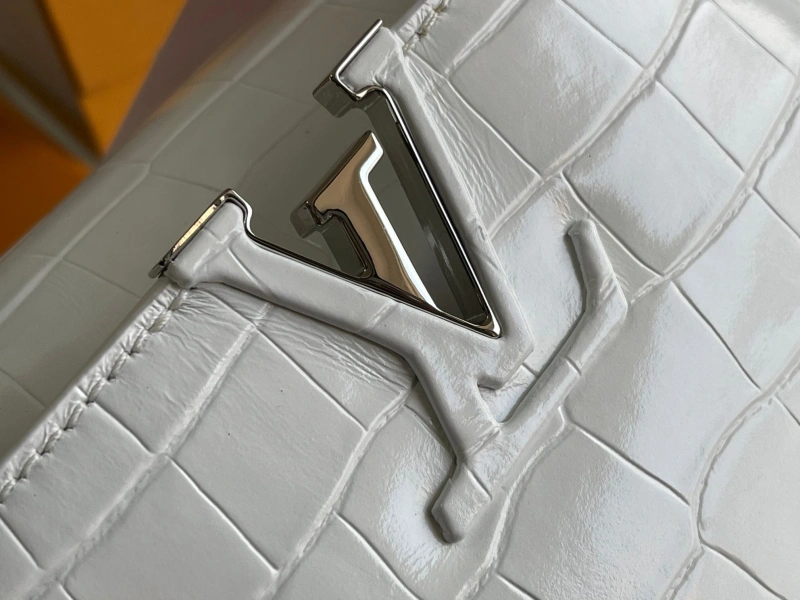 LV Capucines Bags 4194A-0312