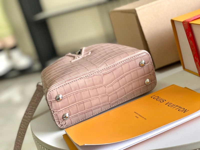 LV Capucines Bags 4194A-0314