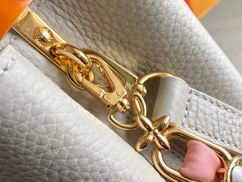 LV Capucines Bags 4194A-0321