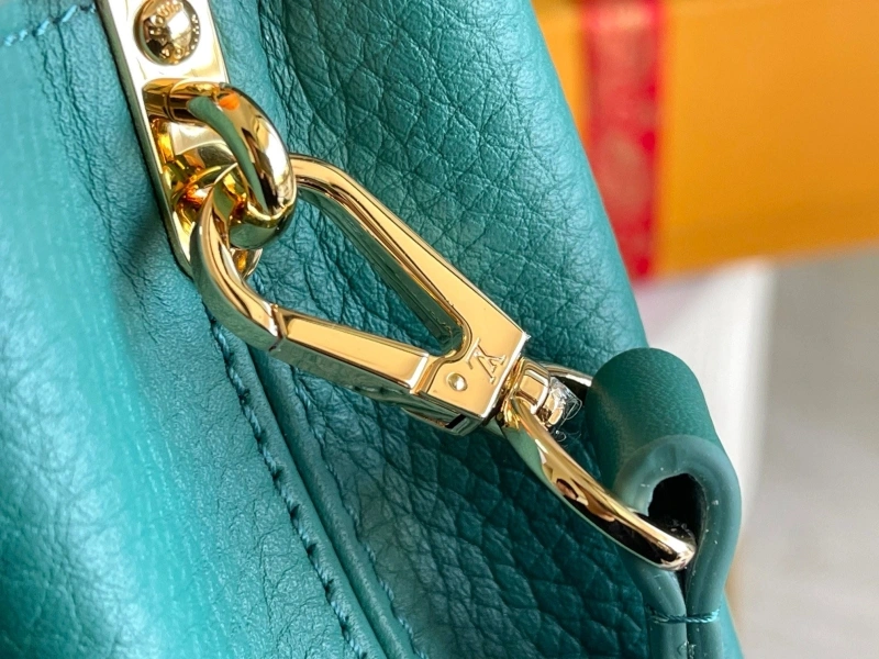 LV Capucines Bags 4194A-0324