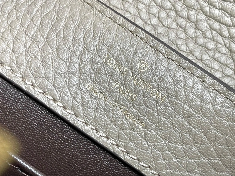 LV Capucines Bags 4194A-0326