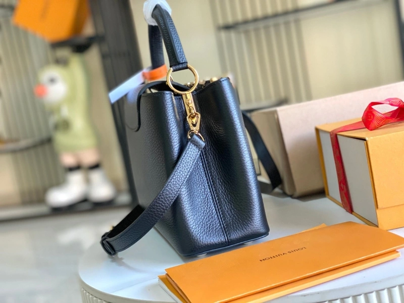 LV Capucines Bags 4194A-0329