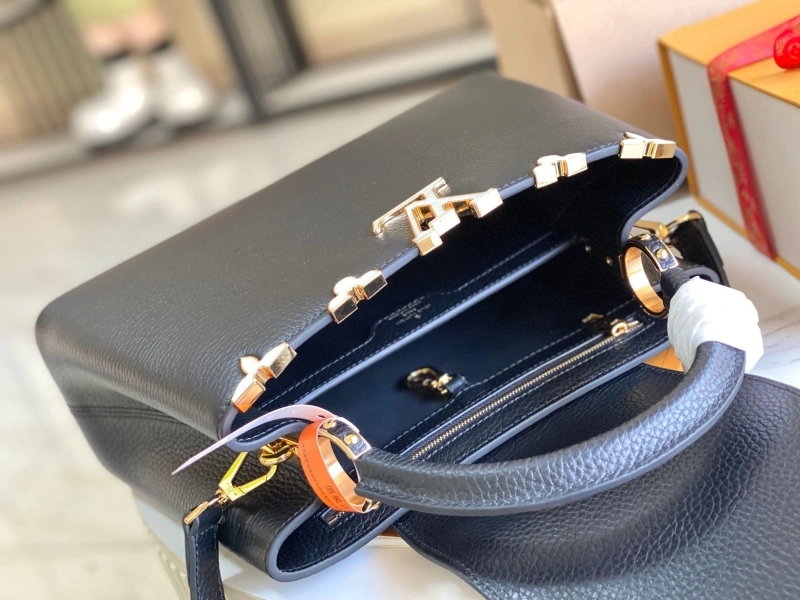 LV Capucines Bags 4194A-0329