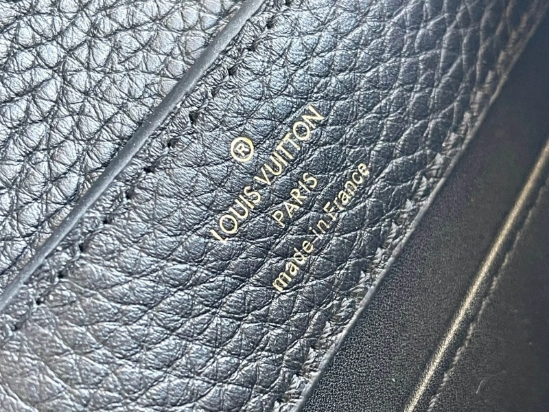 LV Capucines Bags 4194A-0330