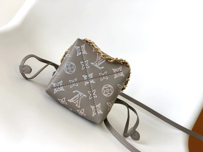LV Bucket Bags 4194A-0447