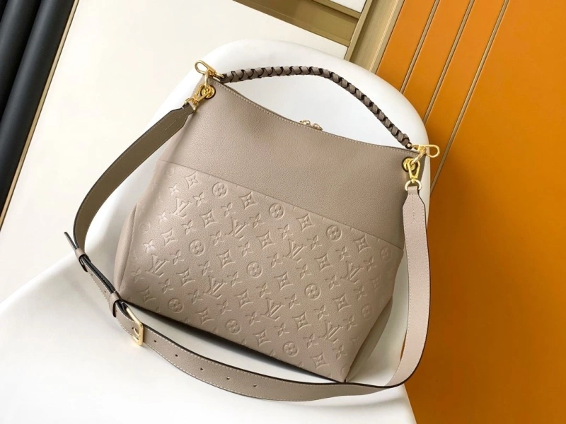 LV Shopping Bags 4194A-0468