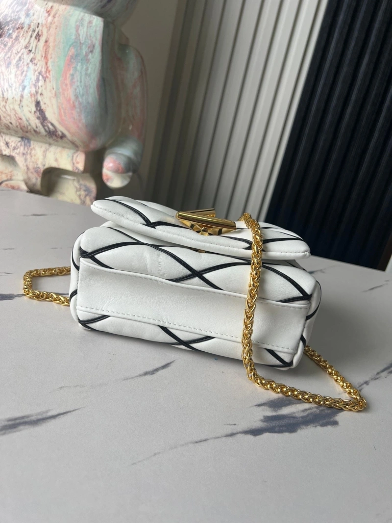 lv twist De*1m bags 4194a-0494