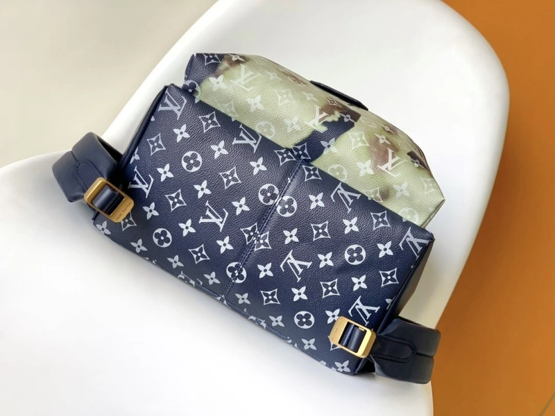 LV Backpacks 4194A-0517