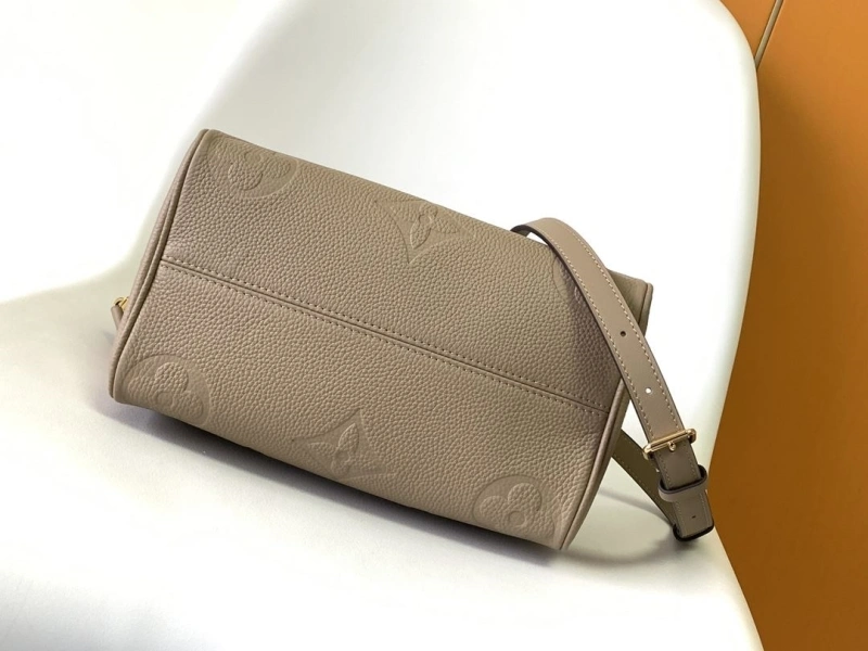 LV Speedy Bags 4194A-0536