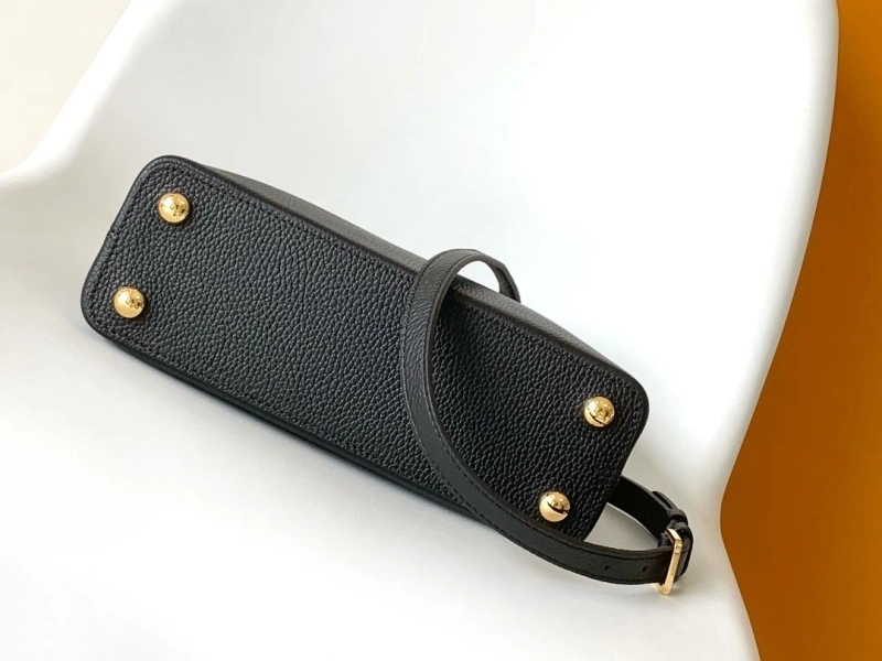 LV Capucines Bags 4194A-0602