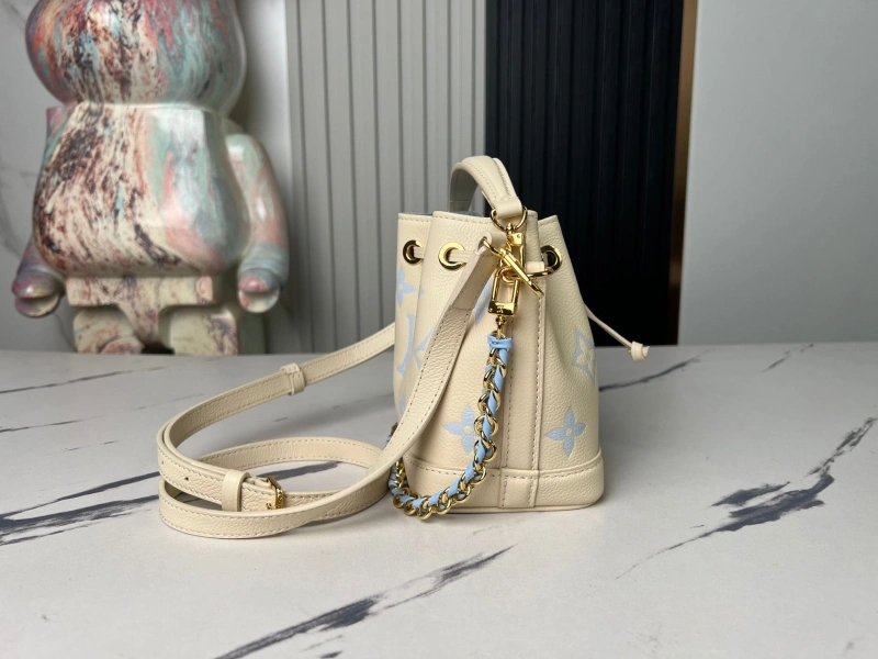LV Bucket Bags 4194A-0623