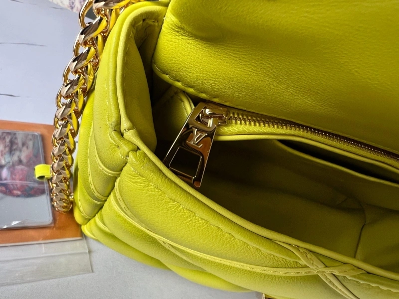 lv twist De*1m bags 4194a-0638